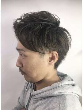 アストル ヘアーデザイン(ASTRE Hair Design) ツーブロック　アップバングショート