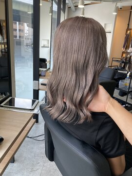 ラフ 難波店(LAFF) #黒髪#ボブルフ#ネビージュ#小顔#ワンレン