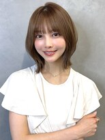 アイユー(ii+U)&nbsp;大人ボブ　韓国ボブ　レイヤー　外ハネボブ　レイヤーカット