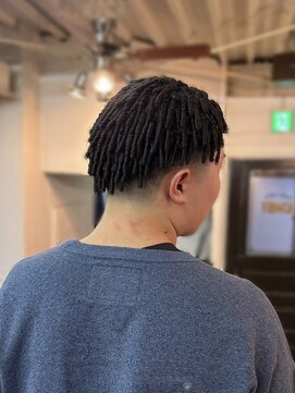 ビーバイエイトジェンツ(Bee by EIGHT GENTS) カルマパーマ/ベリーショート/ダークアッシュ/ニュアンスパーマ