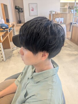 ストーリアエフ カミトザッカ(storia.f kami to zakka) ゆるふわマッシュパーマ