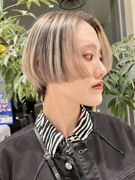 ピークアブー 銀座並木通り(PEEK-A-BOO) ハンサムショート/前上がり/バレイヤージュ/グラデーション