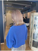ブリーチありのミルクティーベージュ!外はねミディアムボブ