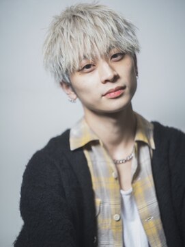 ヒトワ(hitowa) ツイスパ/ホワイトブロンド/ブリーチデザイン/メンズ/日吉