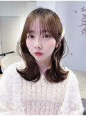 美髪顔周りレイヤーくびれヘアミディアム_ba537341