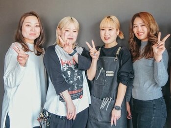 ローザジェルム(ROZA germe)の写真/女性スタイリスト多数在籍★女性目線・細部こだわったセンスであなたに”最高の似合わせ”をお届け