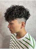 ハイライト/ツイストパーマ/短髪/ツーブロック/men's