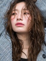 ニジュウサンド ナダーン(23° NADAUN)&nbsp;コテ巻きウェーブ