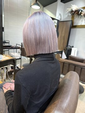 アルカナ 明治神宮前原宿(ARCANA) 前髪　マルチボブ　ホワイトカラー　切りっぱなしボブ