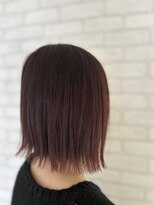 バンビ 坪井店(Bambi) レッド系カラー軽めボブ