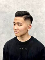 トラスト ザ バーバー 東京駅八重洲店(TRUST the Barber) フェードカットスタイル
