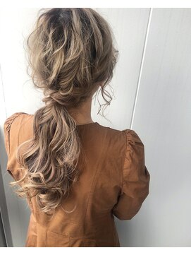 ヘアスタジオニコ(hair studio nico...) ハイトーンポニーテール★
