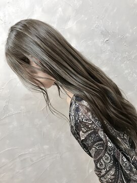 ラヴリア カミツ(LOVERIA KAMITSU) ダブルアッシュカラー