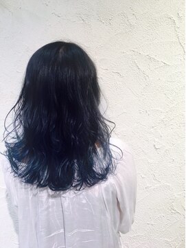 モードケイズ 尼崎店(MODE K's) グラデーションブルーカラー