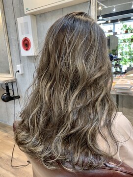 ロダット 横浜(LODAT by little) ハイライト×ヘルシーベージュ　【LODAT横浜】