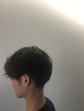 ヘアーメイクス ≪スタイリッシュ爽やかショート≫