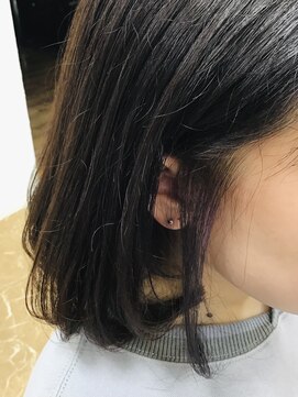 ゴウ トゥデイ シェアサロン 京都店(GO TODAY SHAiRE SALON) 濃いバイオレットのインナーカラー