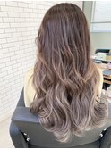 グレージュ×グラデーション
