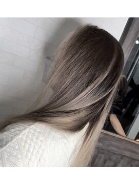 アルマヘア(Alma hair) ハイライトバレイヤージュ×フェイスフレーミング