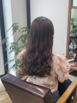 アーリィ 天神大名店(ARLY) 26mmコテ巻き風パーマ