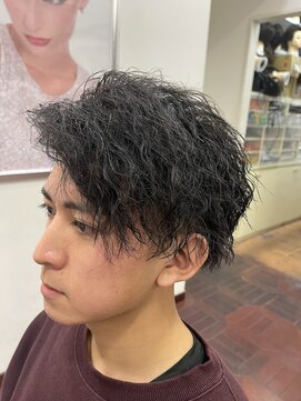 ナナ バイ レオネ(nana×Leone) ツイストパーマ