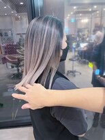 ユニ(Uni.) 大人可愛い20代30代40代小顔