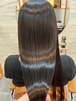 ジーナ 本八幡(Zina)&nbsp;大人かわいい20代30代40代小顔ショコラベージュ　Zina本八幡