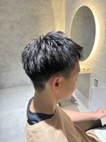 ベノワ(BENOIT)&nbsp;ツーブロ刈り上げスタイル