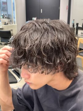フィフスパーク(fifth PARK) 渋谷緩め波巻きスパイラルパーマメンズマッシュウルフ19時以降
