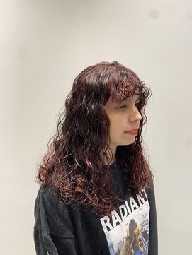 シアン 矢場町店(CYAN.) ボルドーカラー×スパイラルパーマ