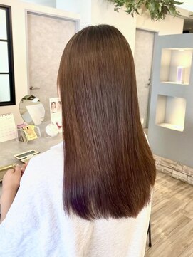 ヴィサージュバスク(VISAGE ba.s.k) 艶髪『美髪縮毛矯正』