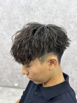 ライズトーキョー 土浦店(RISE TOKYO) ショートマッシュ/ツイストスパイラル