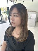 顔周りレイヤーカット