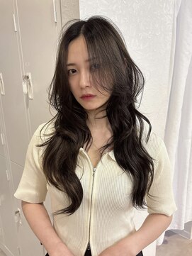 リト(riTo) くびれヘアアプリコットオレンジ夏ハイライトカラーレイヤー