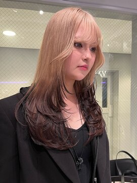 ヴァイス 新宿店(VAICE) ベージュ×ブラウン