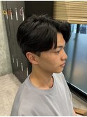 STYLE藤沢メンズカット黒髪刈り上げセンターパート
