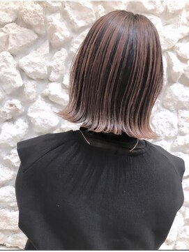 モアナ バイ ヘッドライト 大和店(Moana by HEADLIGHT) #コントラストハイライト#ベージュ#外はねボブ