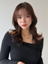 ソラ 広尾店(SORA)&nbsp;ミディアムレイヤー/顔周りカット/くびれ巻き