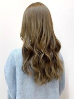 ソンノ(sonno)&nbsp;ミルクティー アッシュ グレージュ 透明感 艶髪 ロング ウェーブ