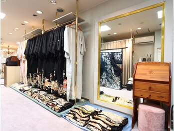 なかの座 サークルおおいたの写真/【大分／着物レンタル】フォーマル衣装専門店ならではの、コーディネートから着付けまでトータルサポート！