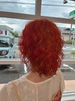 ラヴィ(Raviy)&nbsp;ミディアム×レッド×オレンジ