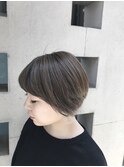 大人柔らか透明感ハイライトショートスタイル