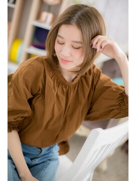 ミック 日暮里店(miq) センターパートの大人カジュアルミディb