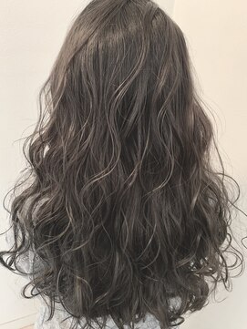 リリィ(Lily) アッシュグレージュ