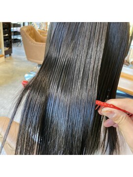 フツーロ 栄(FUTURO) ミネコラ