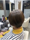 ショートボブ