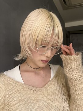 キャロルガーデンズ ボコカ 表参道(Carroll Gardens bococa) 抜きっぱなしブロンド/ウルフカット/ハイトーン