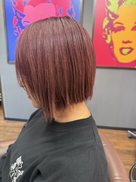 ゼニス(Zenith) ピンクパツっとボブヘア