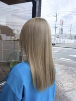 アンサー(answer)&nbsp;【ブリーチ1回】ミルクティーベージュ＋ストレートスタイル