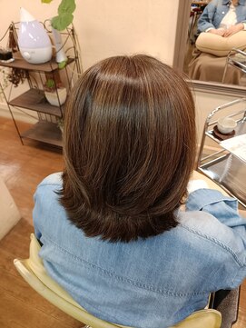エクリュ ヘアーデザイン(Ecrue HAIRDESIGN) 外ハネボブ